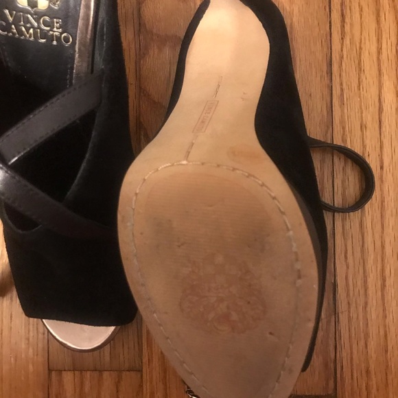 Vince Camuto Black Suede/leather heels 7.5 - Picture 4 of 5